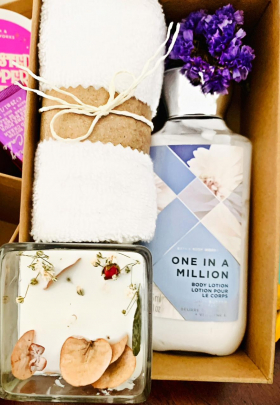 gallery/ayda gift set 9